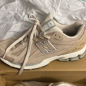 New Balance Light Brown Athletic Shoes
